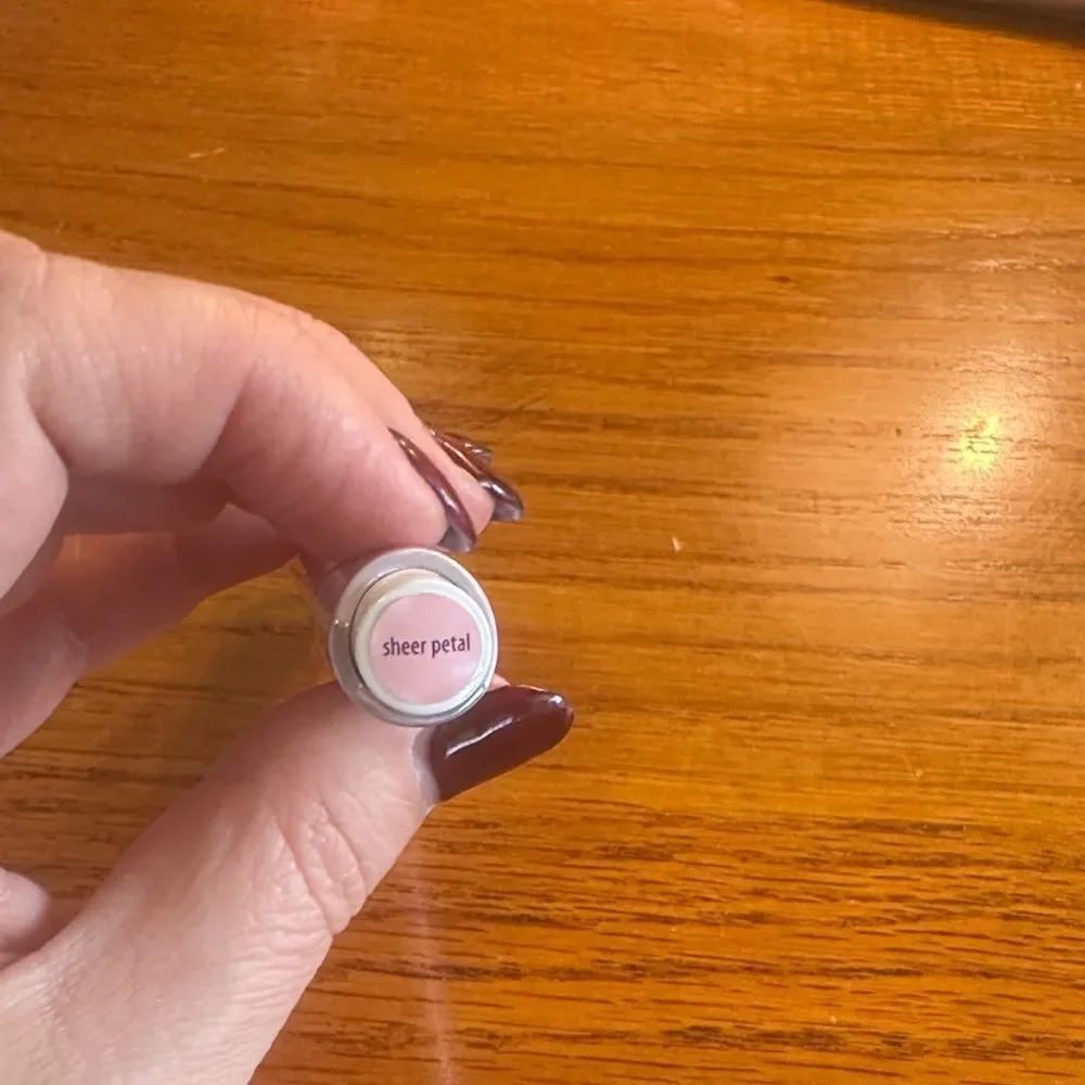 Tarte Maracuja Juicy Lip Vinyl - sheer petal